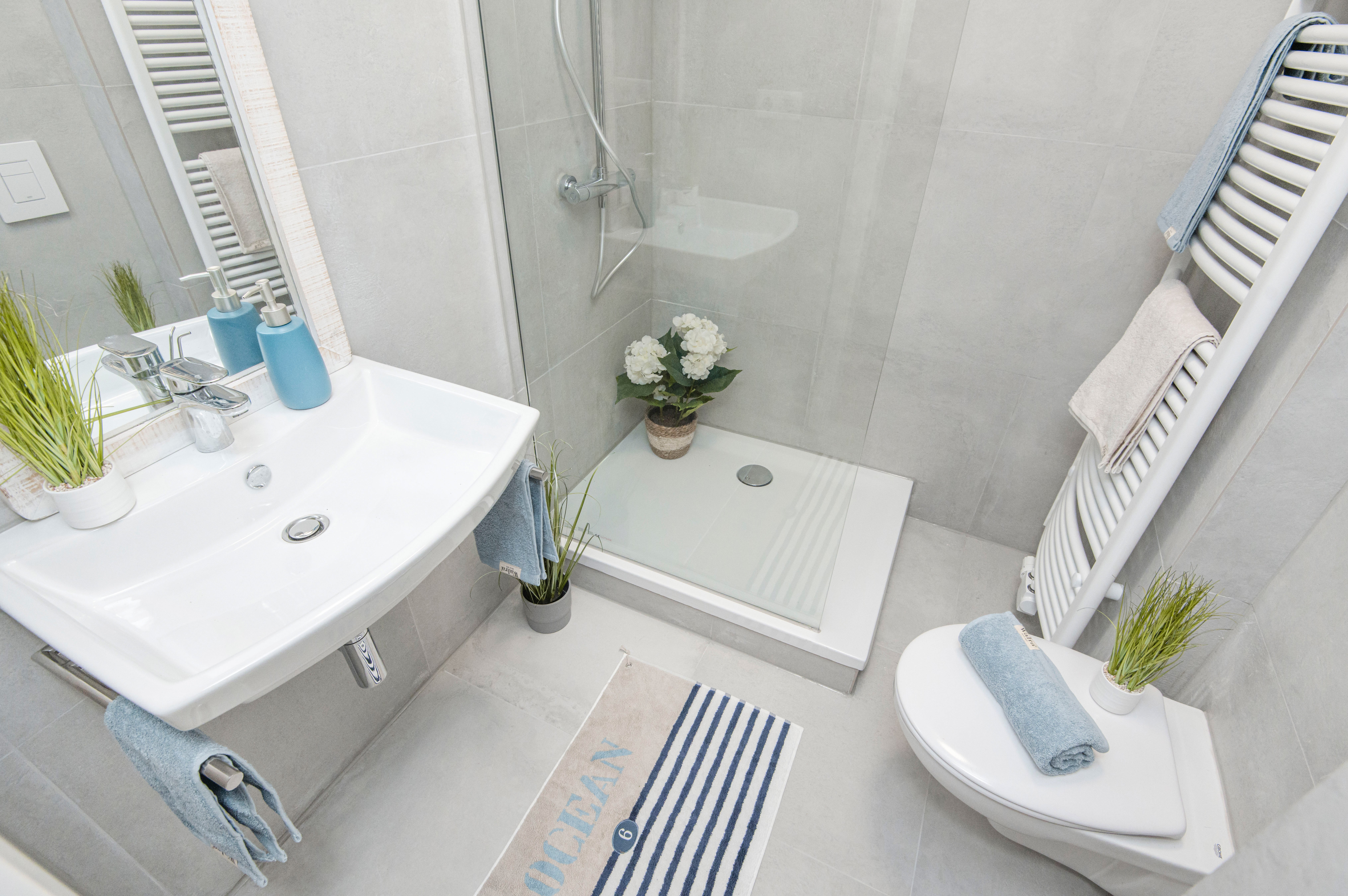 Banyo Sonrası 2